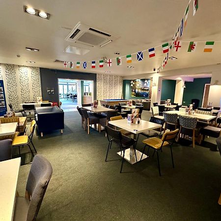 Paws Lodge, Hot Tub, Pet Friendly South Cerney Luaran gambar